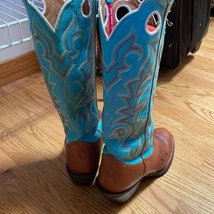 Tony lama boots size 8